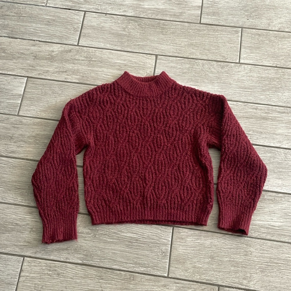 ￼ Burgundy sweater, kids extra large super cute 🥰🥰